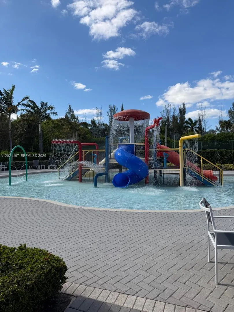 8610 NW 101st Pl Doral, FL 33178