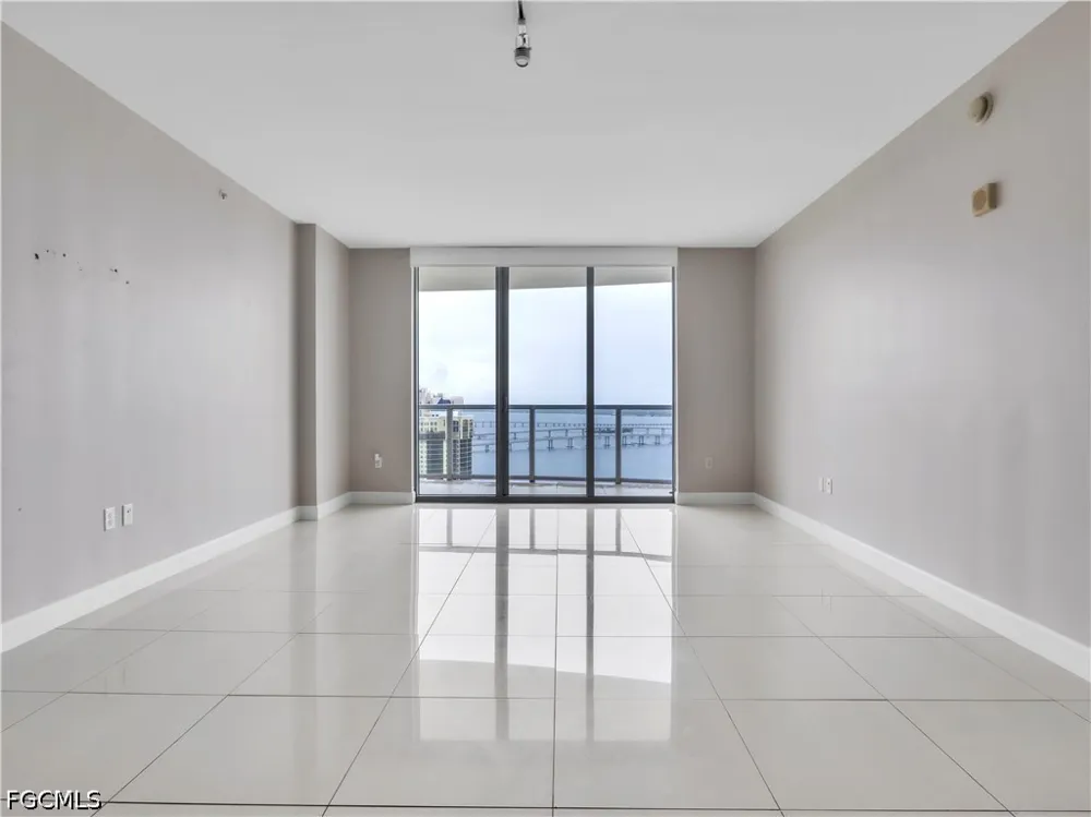 Oasis Grand Boulevard #2905 Fort Myers, FL 33916