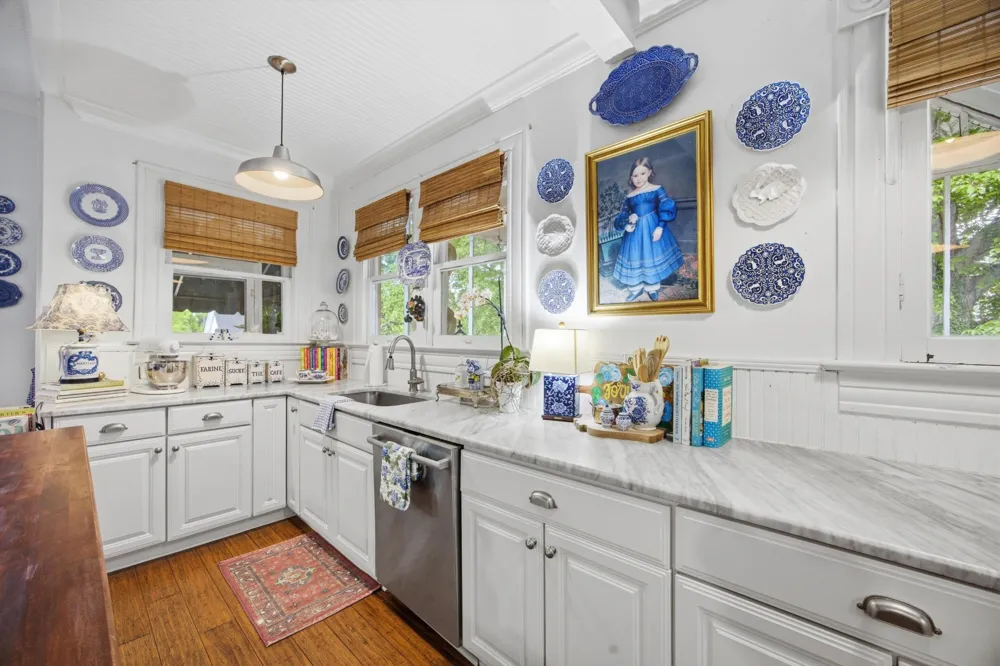 226 Lee Avenue Chickamauga, GA 30707