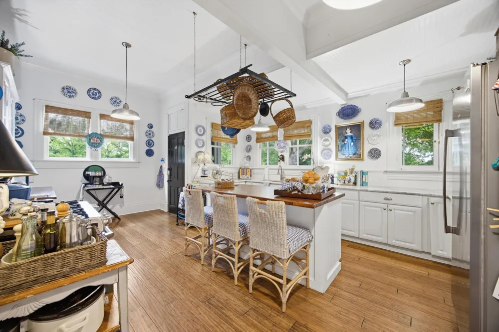 226 Lee Avenue Chickamauga, GA 30707