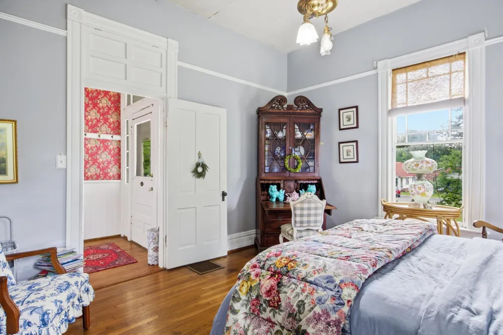 226 Lee Avenue Chickamauga, GA 30707