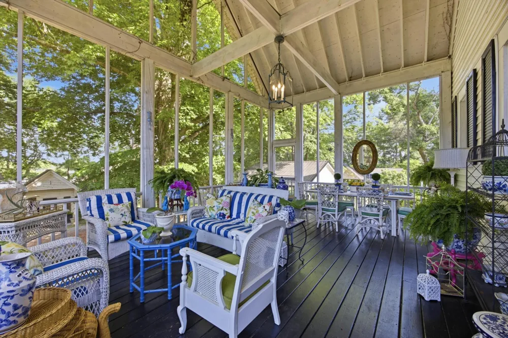 226 Lee Avenue Chickamauga, GA 30707