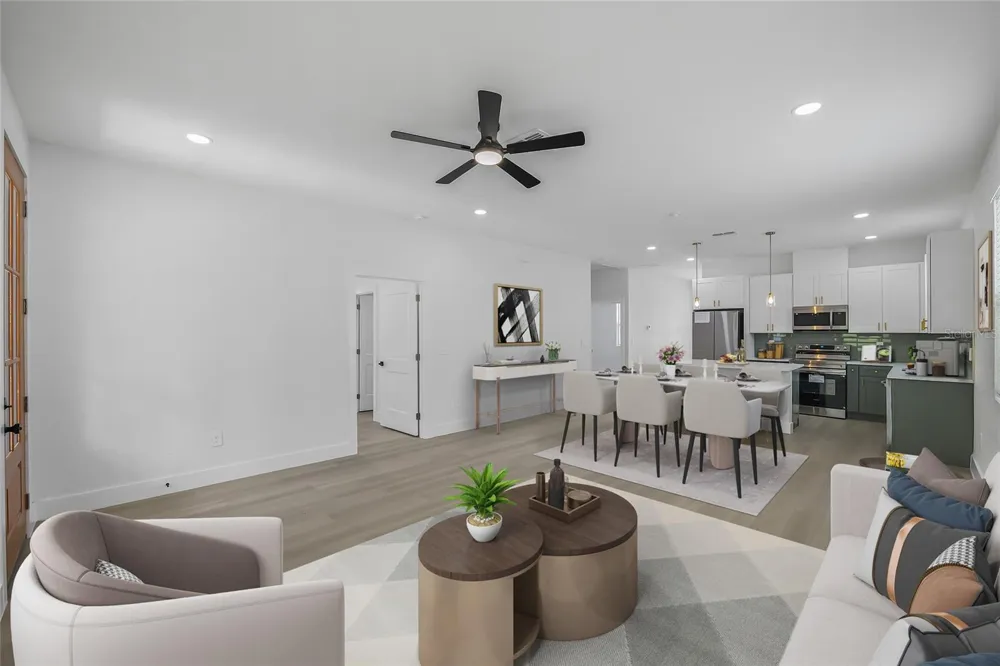 643 W 9TH STREET Lakeland, FL 33805