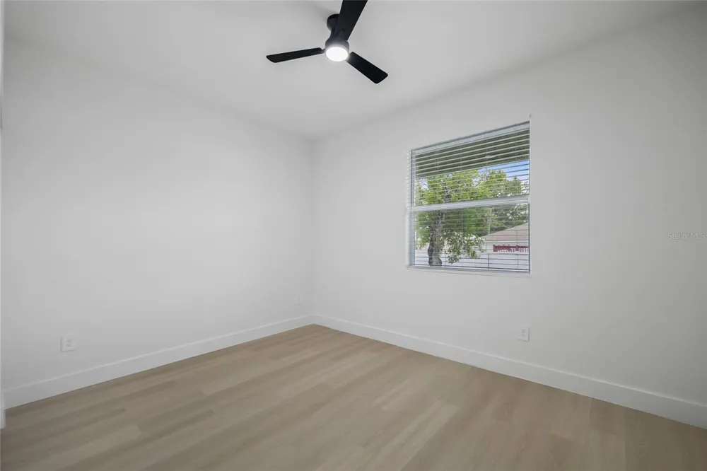 643 W 9TH STREET Lakeland, FL 33805