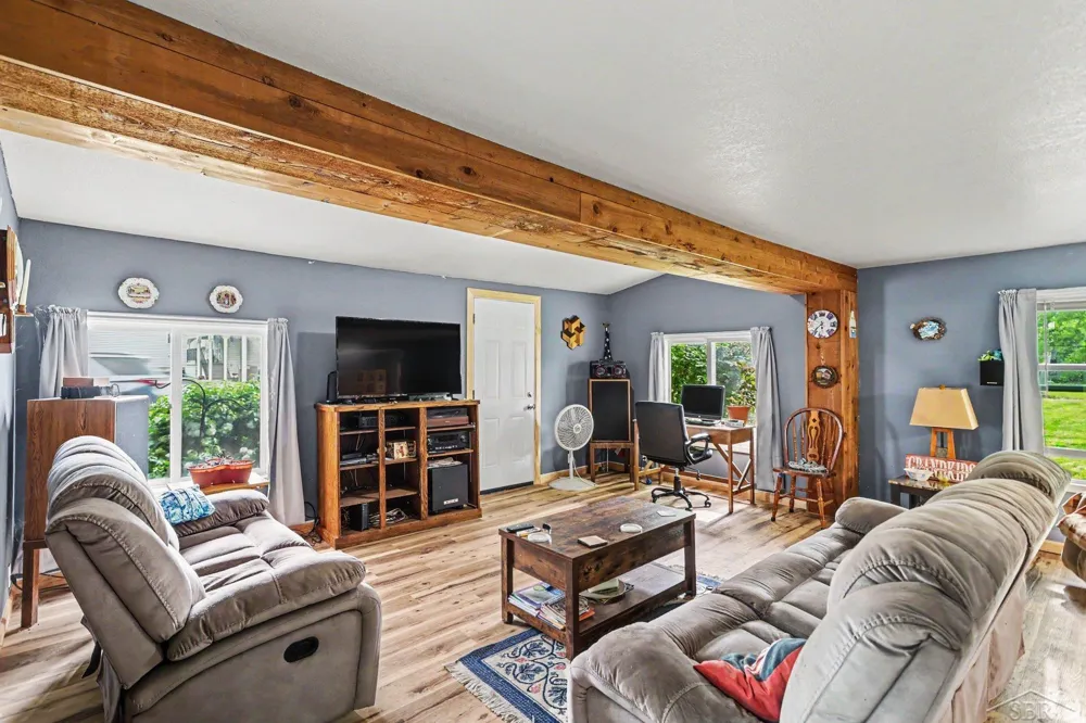 536 Warren Road Ovid Township, MI 49036