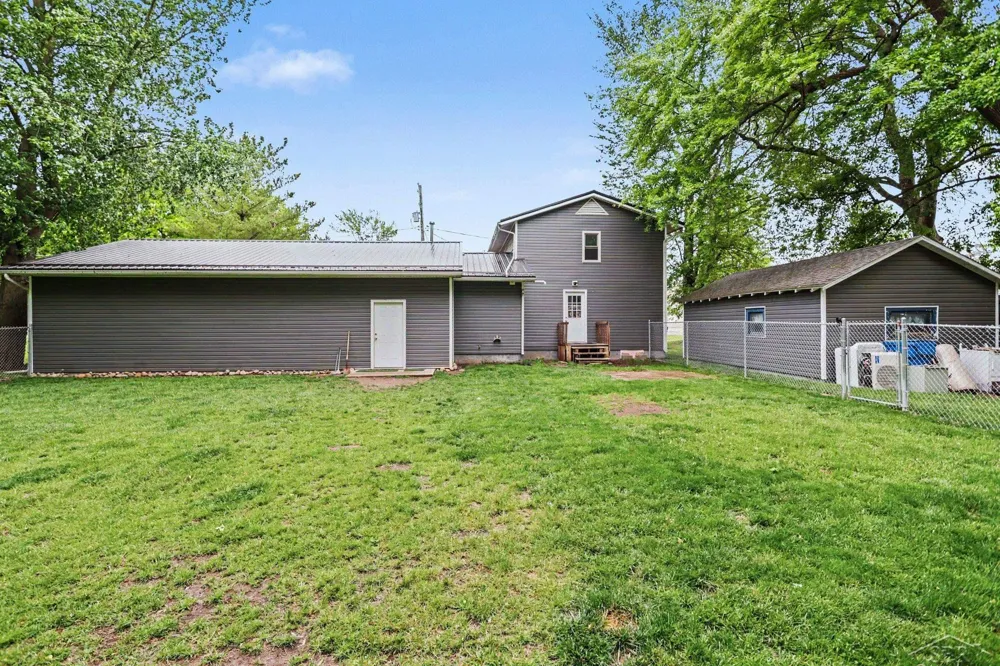 536 Warren Road Ovid Township, MI 49036