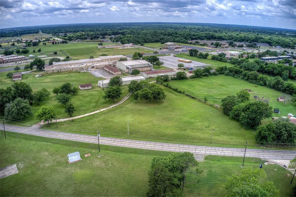 221 Maple Street Commerce, TX 75428