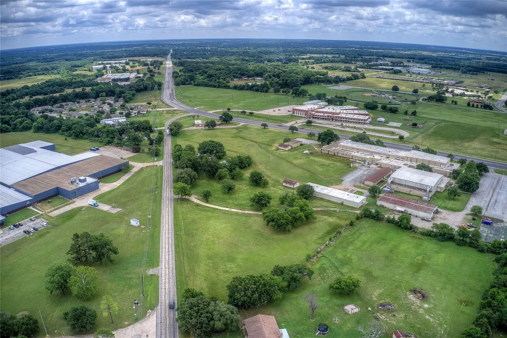 221 Maple Street Commerce, TX 75428