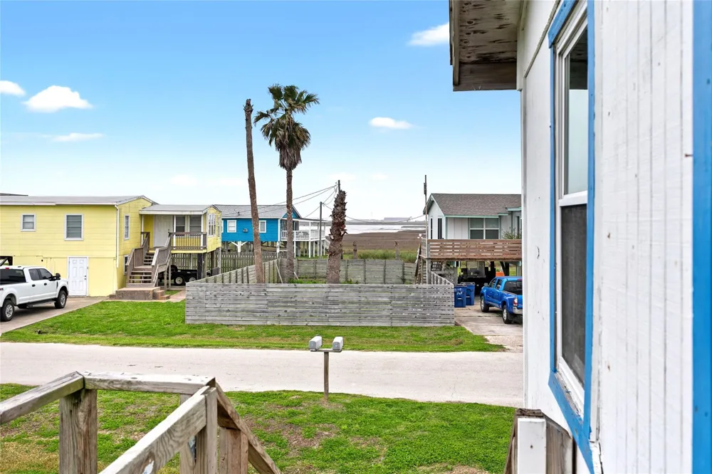 415 Treaty Drive Surfside Beach, TX 77541