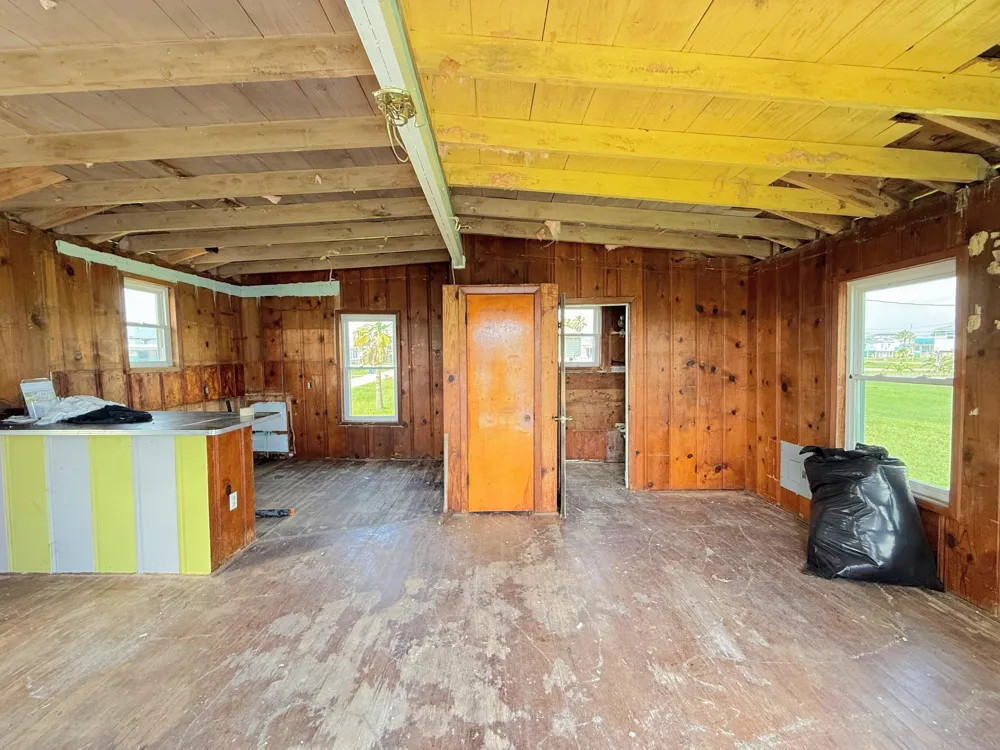 415 Treaty Drive Surfside Beach, TX 77541