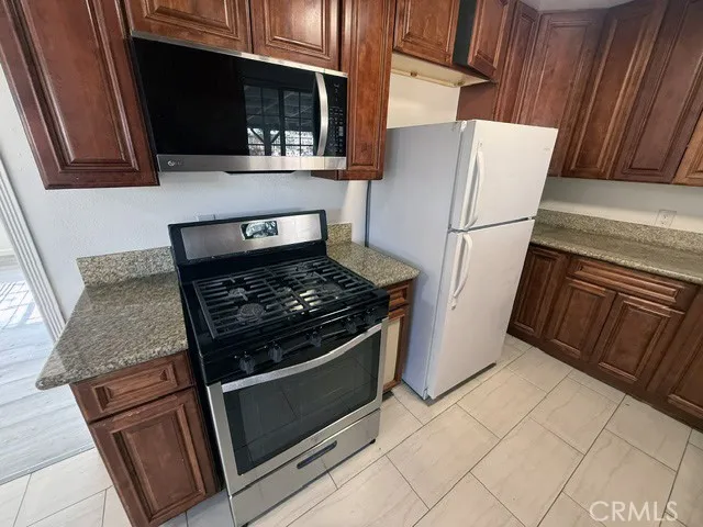 45320 Kingtree Lancaster, CA 93534