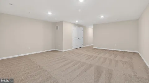 256 DERBY DRIVE