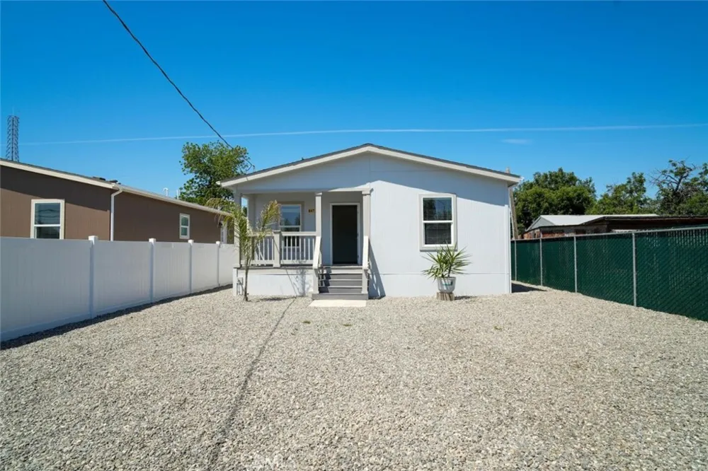 647 5th Street Willows, CA 95988