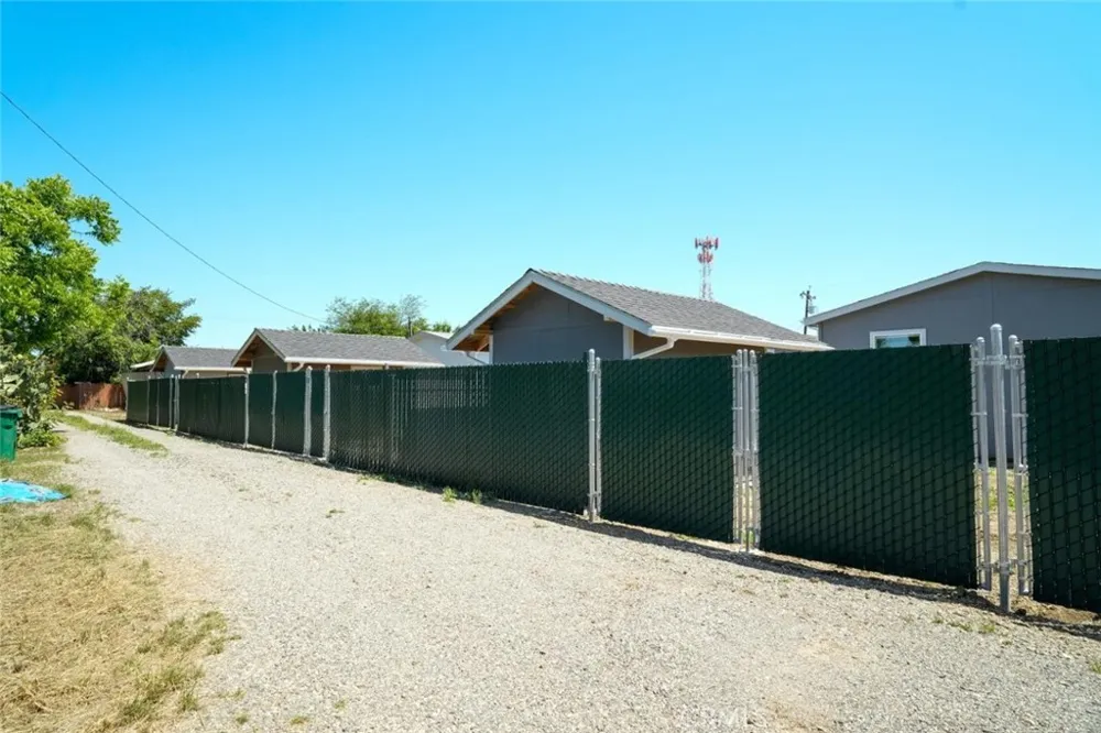 647 5th Street Willows, CA 95988