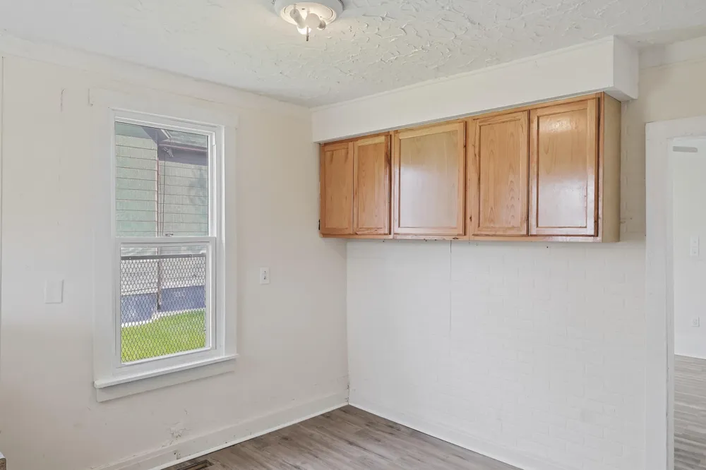 28 E Henry Street River Rouge, MI 48218