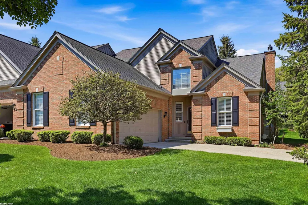 1368 Rock Valley Drive Rochester City, MI 48307