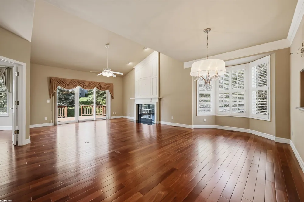 1368 Rock Valley Drive Rochester City, MI 48307