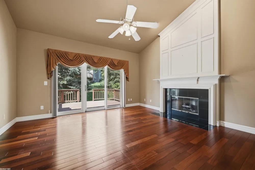 1368 Rock Valley Drive Rochester City, MI 48307