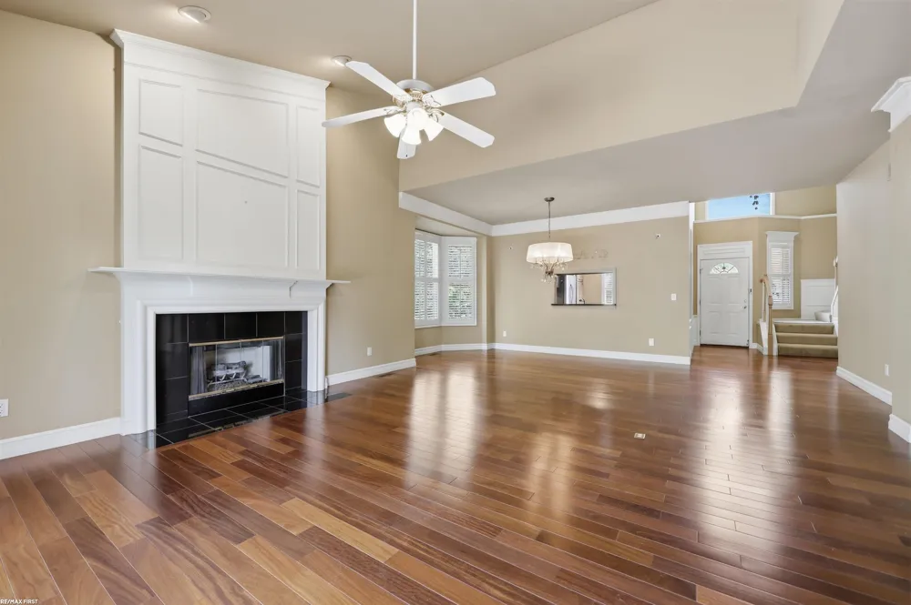 1368 Rock Valley Drive Rochester City, MI 48307