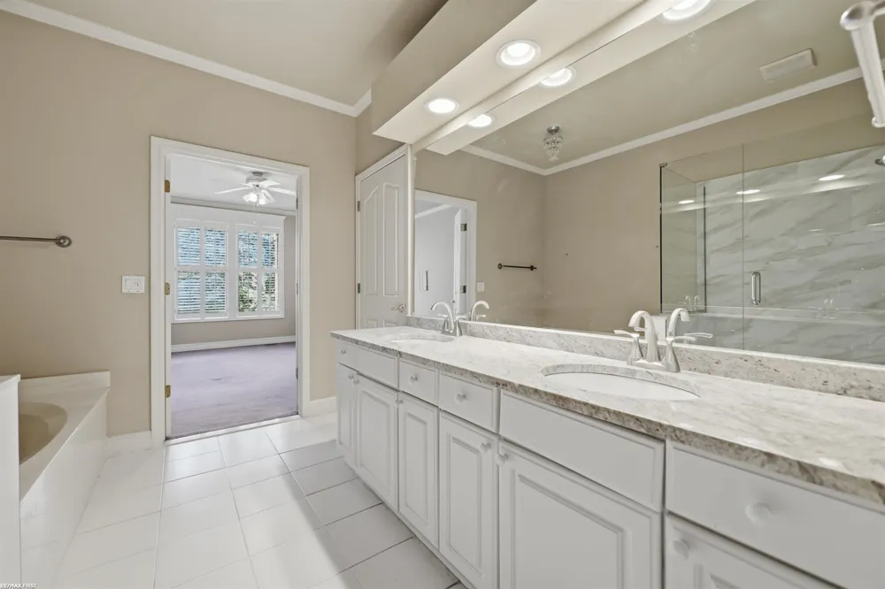 1368 Rock Valley Drive Rochester City, MI 48307