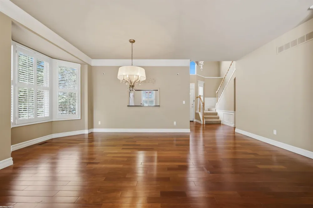 1368 Rock Valley Drive Rochester City, MI 48307
