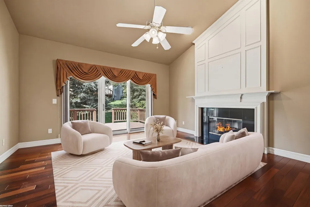 1368 Rock Valley Drive Rochester City, MI 48307