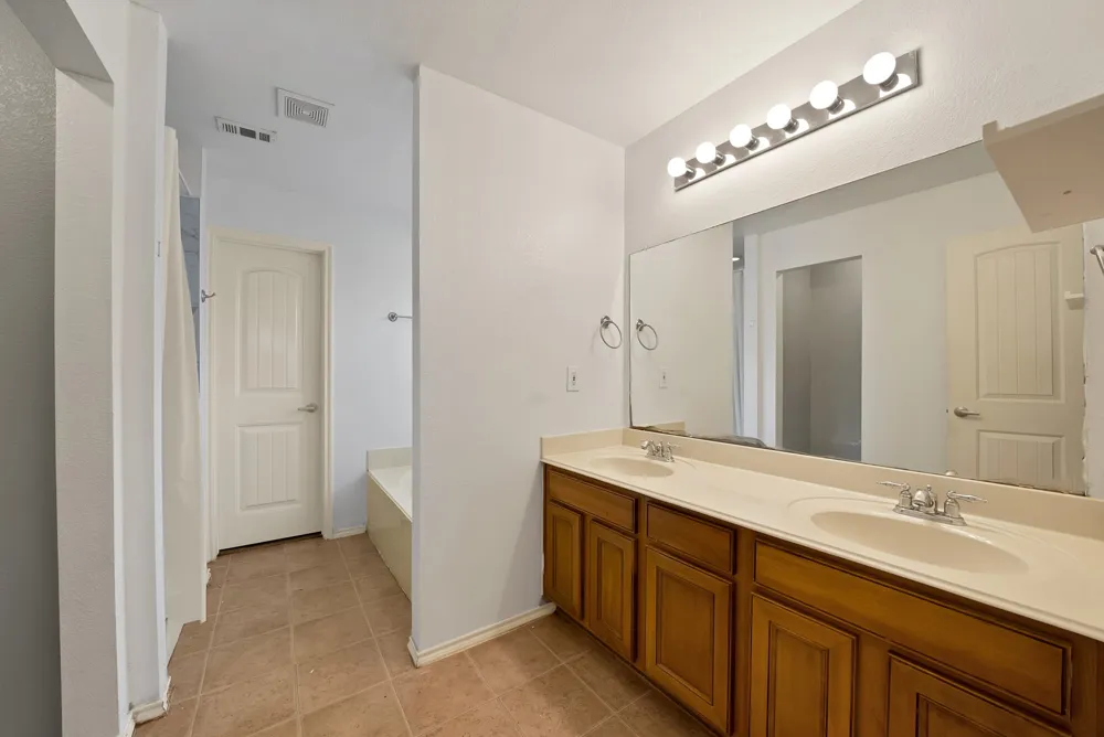 2008 Woodhurst Trail Heartland, TX 75126