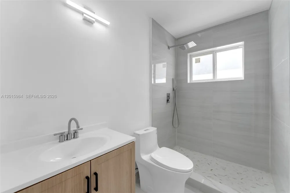 4211 SW 97th Pl Miami, FL 33165