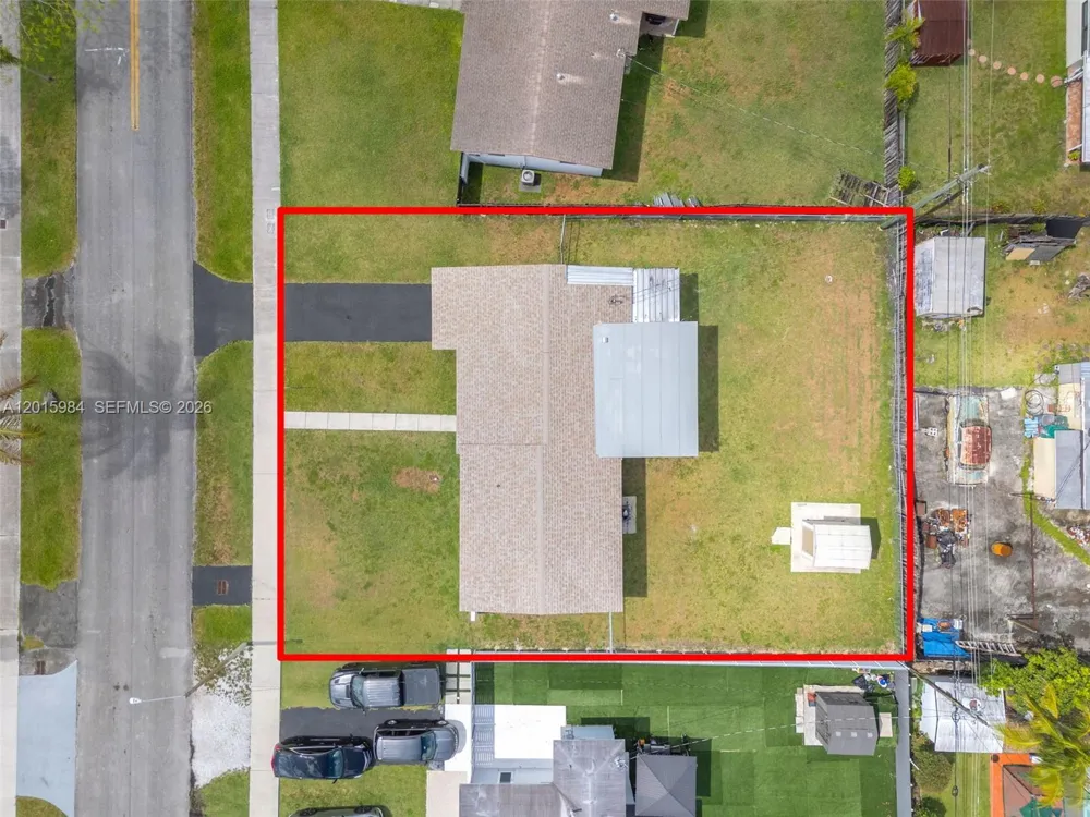 4211 SW 97th Pl Miami, FL 33165