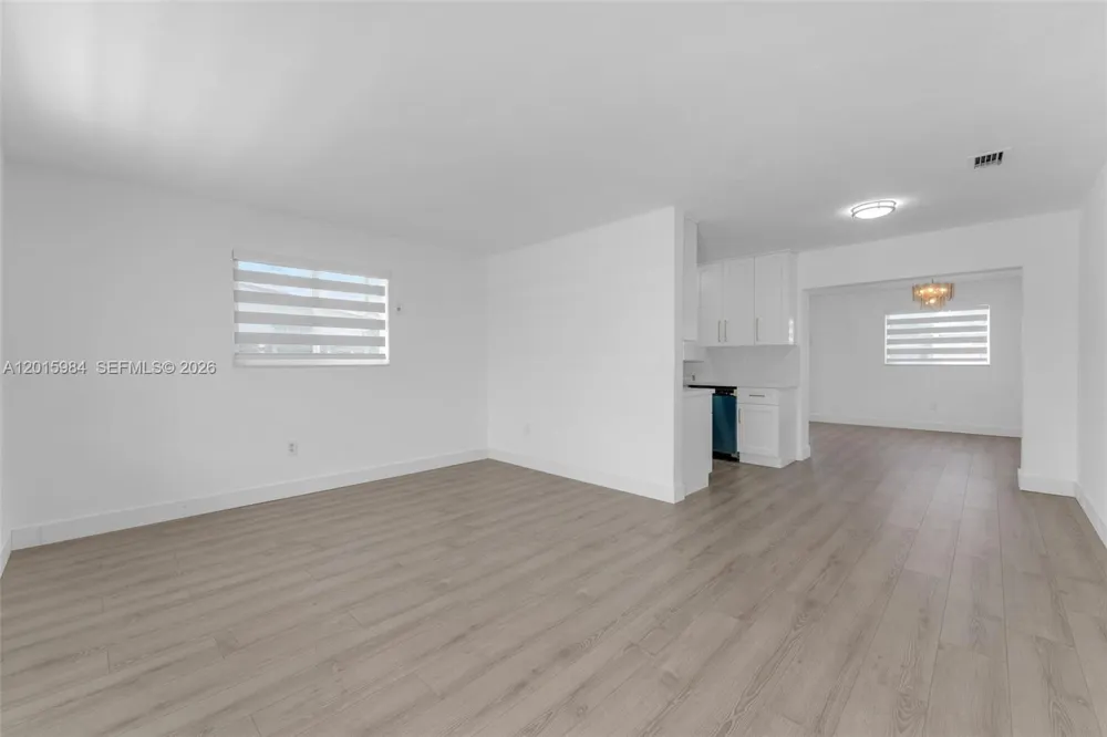 4211 SW 97th Pl Miami, FL 33165