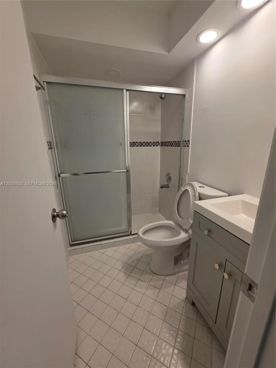 15240 SW 45th Ter #54F Miami, FL 33185