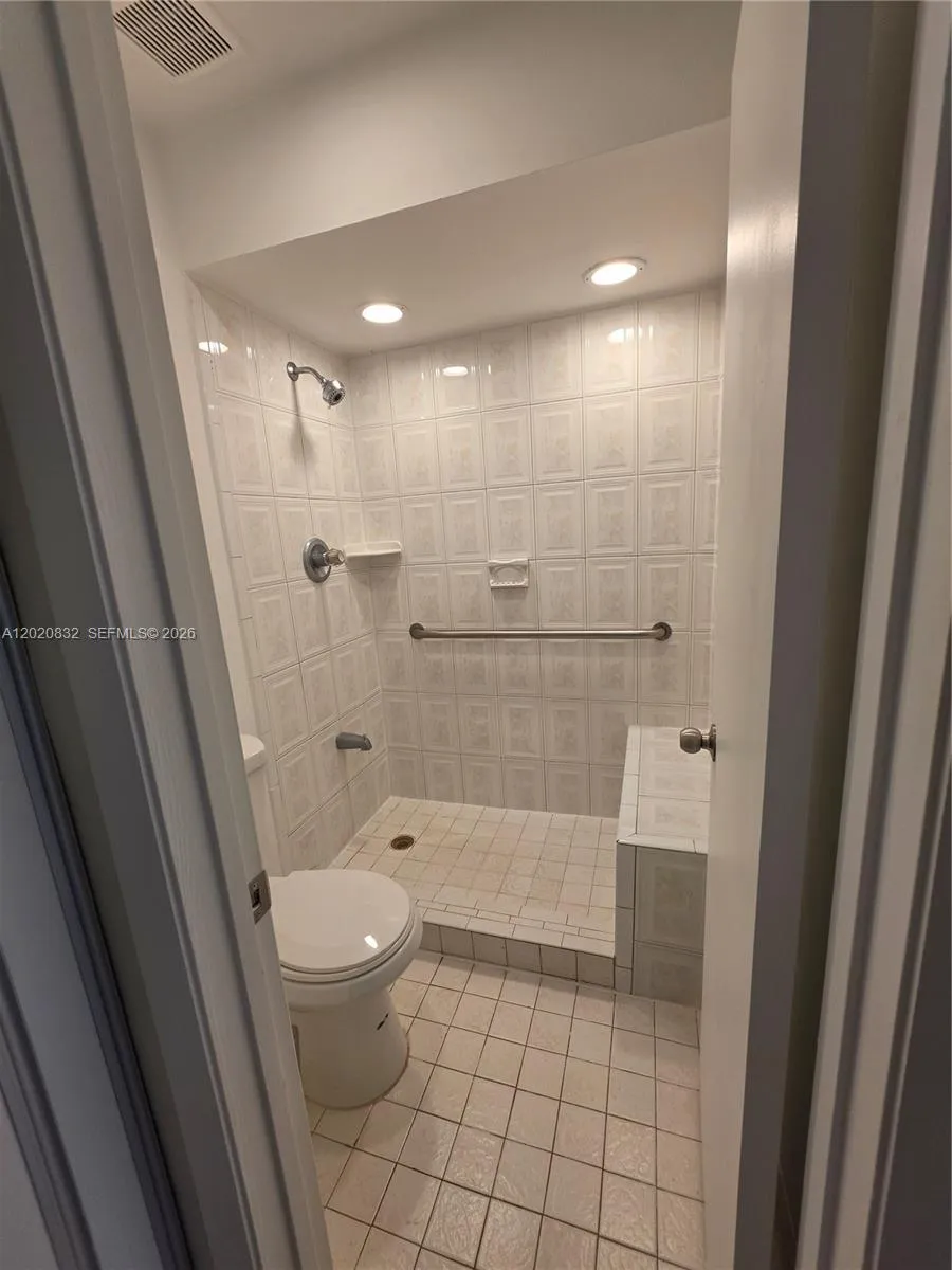 15240 SW 45th Ter #54F Miami, FL 33185