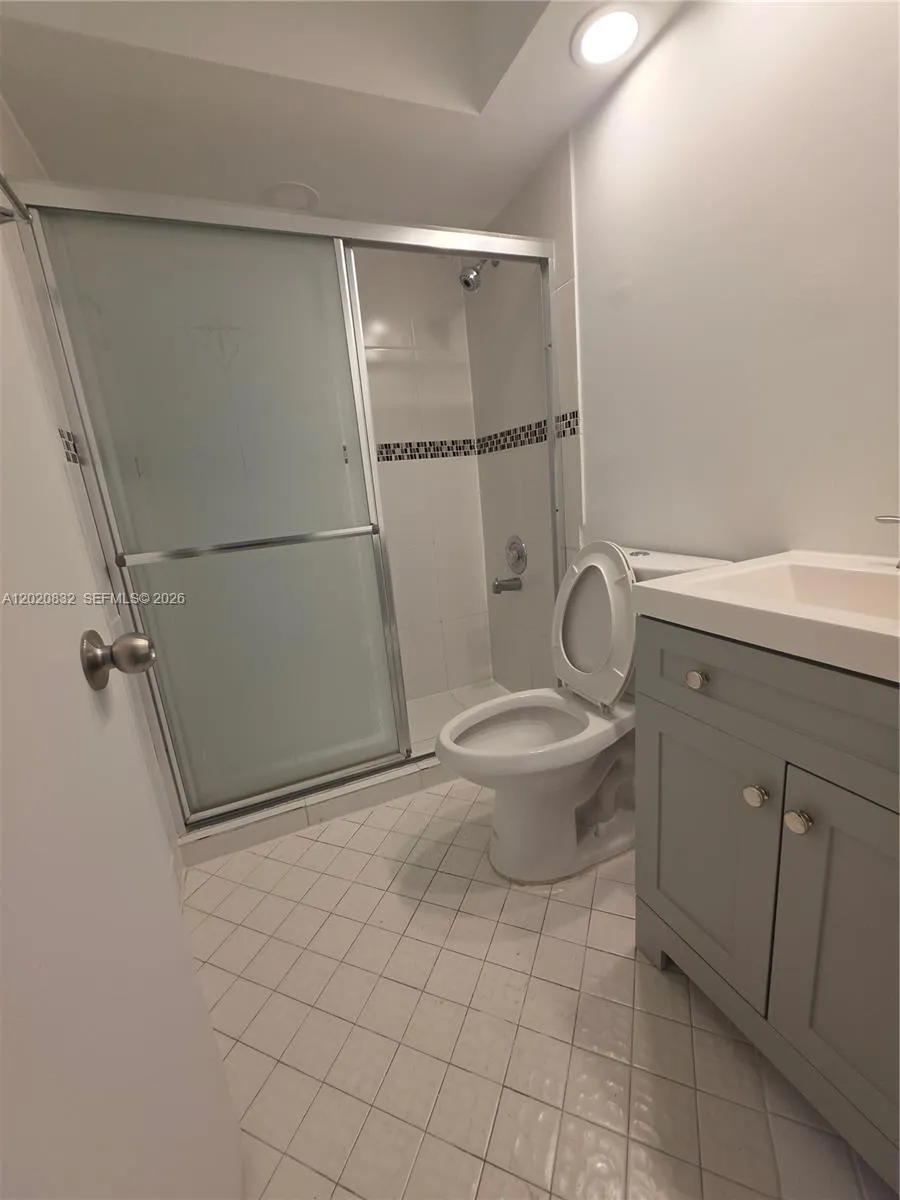 15240 SW 45th Ter #54F Miami, FL 33185
