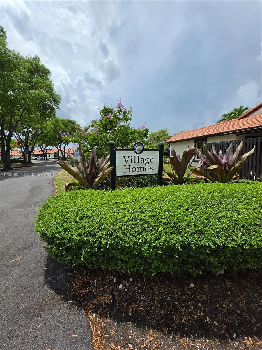 15240 SW 45th Ter #54F Miami, FL 33185