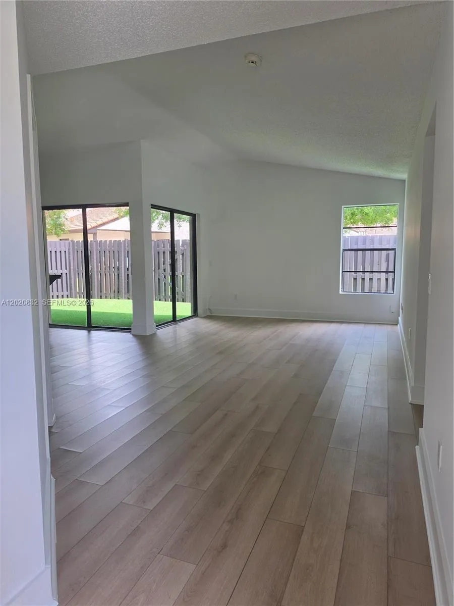 15240 SW 45th Ter #54F Miami, FL 33185