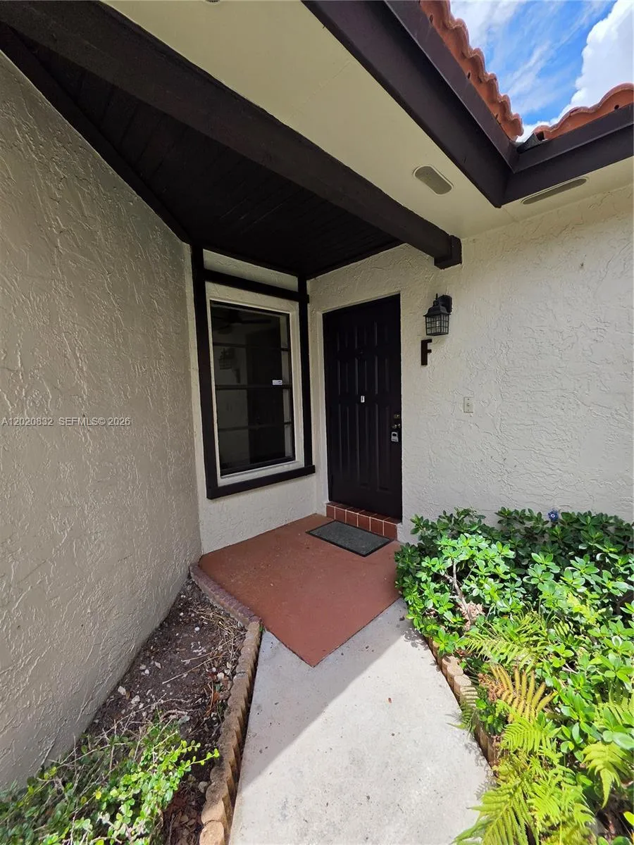 15240 SW 45th Ter #54F Miami, FL 33185