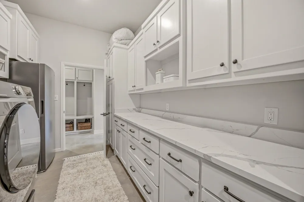 2025 Schooner Way Bluff Dale, TX 76433