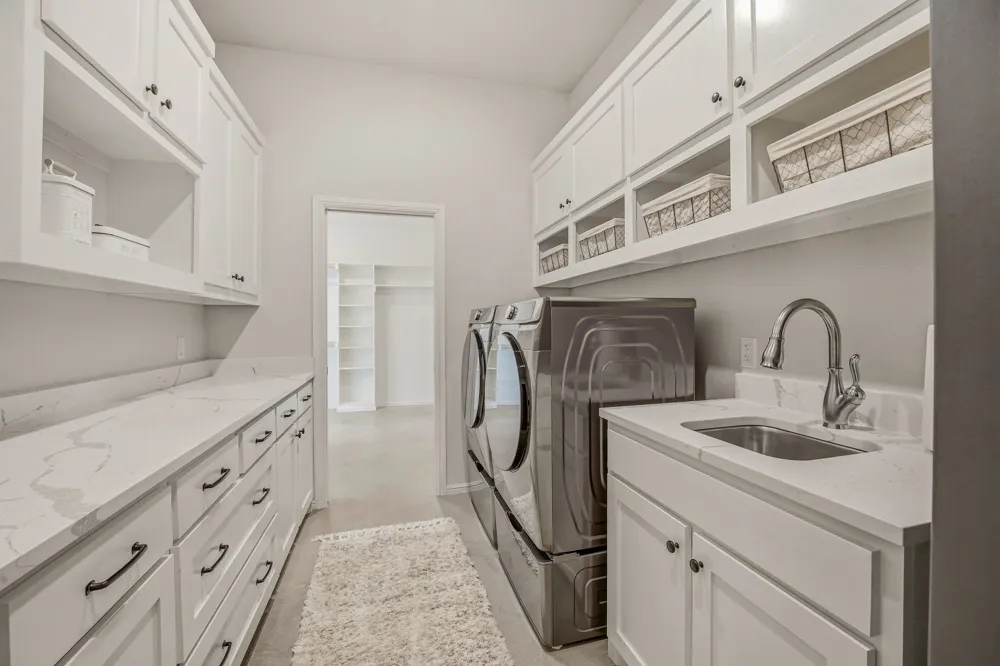 2025 Schooner Way Bluff Dale, TX 76433