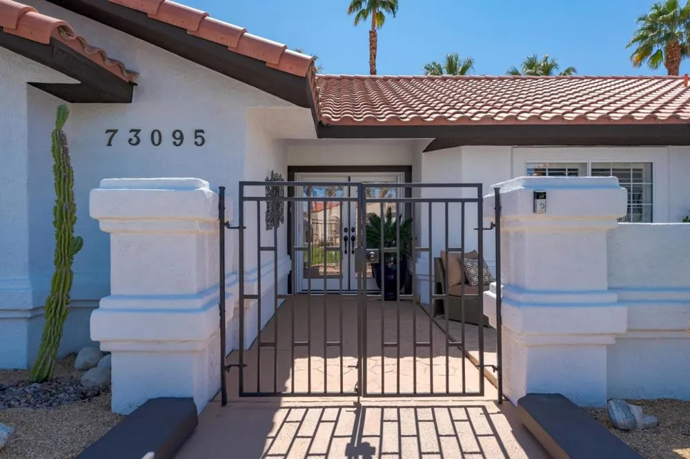 73095 Deer Grass Drive Palm Desert, CA 92260