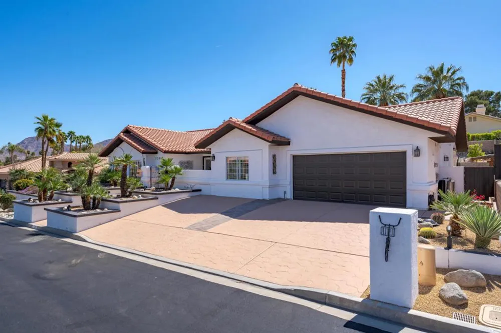 73095 Deer Grass Drive Palm Desert, CA 92260