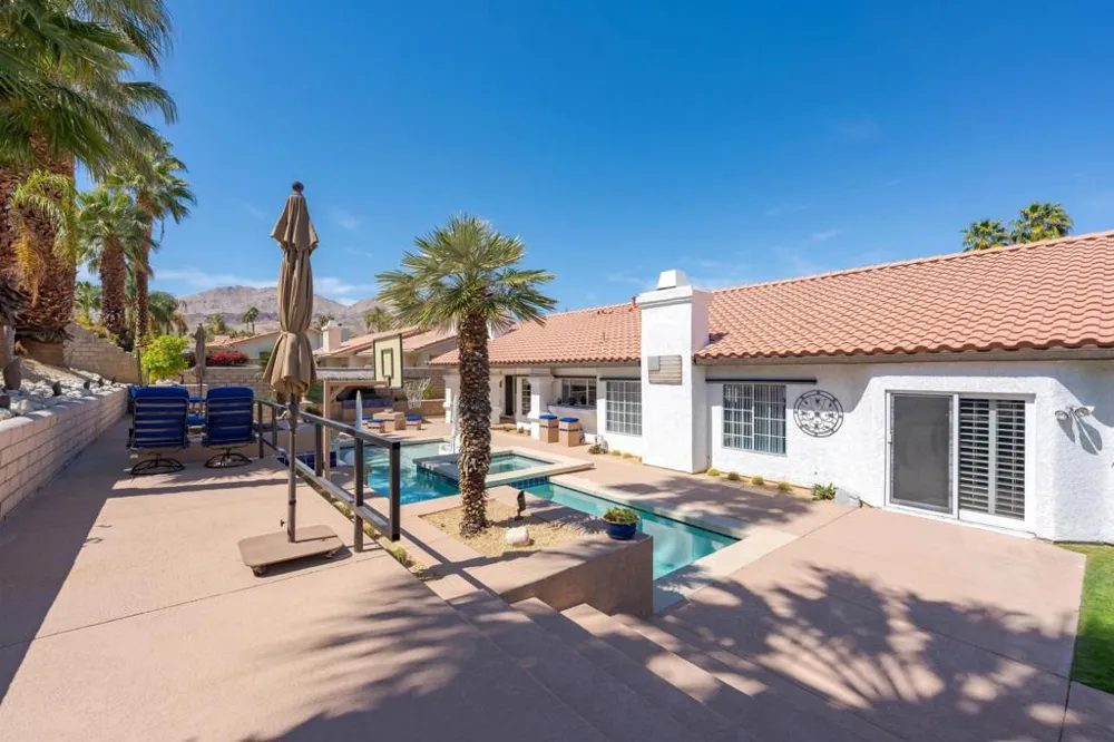 73095 Deer Grass Drive Palm Desert, CA 92260
