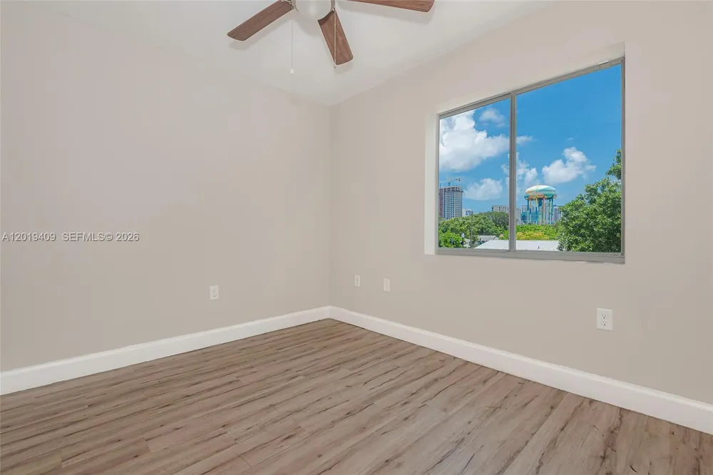 811 NW 3rd Ave Fort Lauderdale, FL 33311
