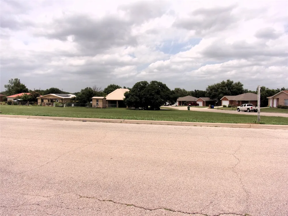 1902 W Brown Street San Saba, TX 76877
