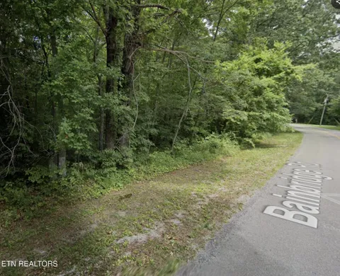 227 Bainbridge Rd