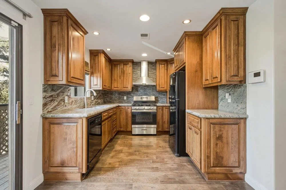 801 Nash Road #B10 Hollister, CA 95023