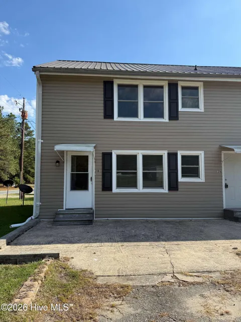 318 Westview Loop