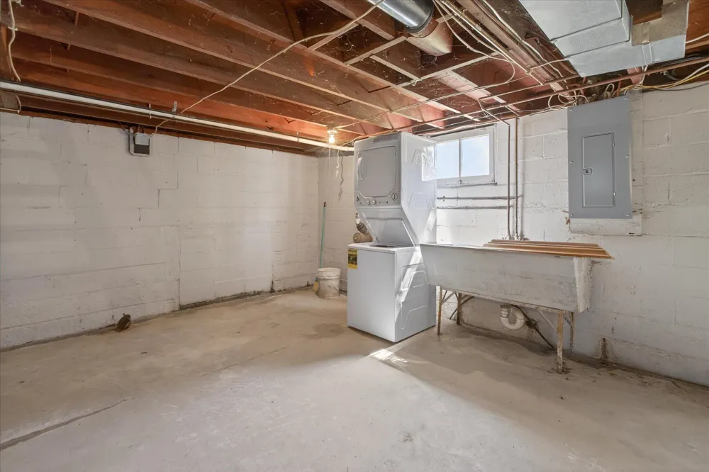 1007 W Detroit Street New Buffalo, MI 49117