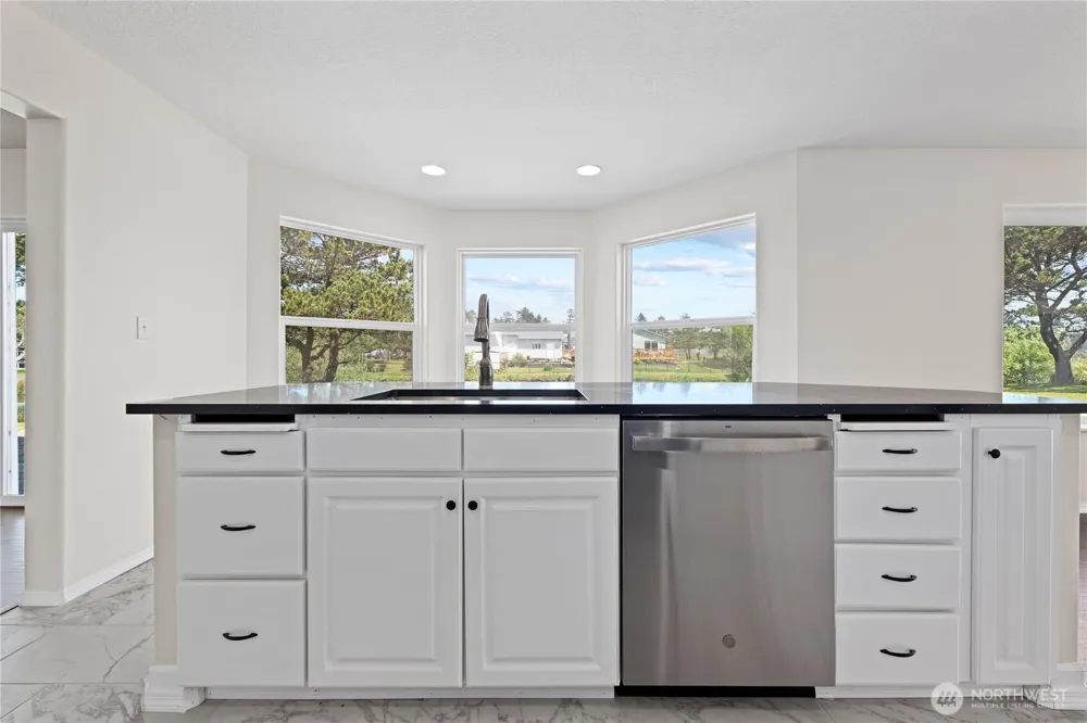 34702 G STREET Ocean Park, WA 98640