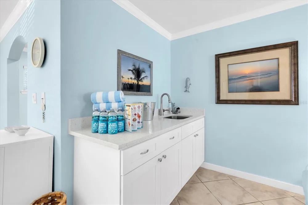 19417 GULF BOULEVARD #E103 Indian Rocks Beach, FL 33785