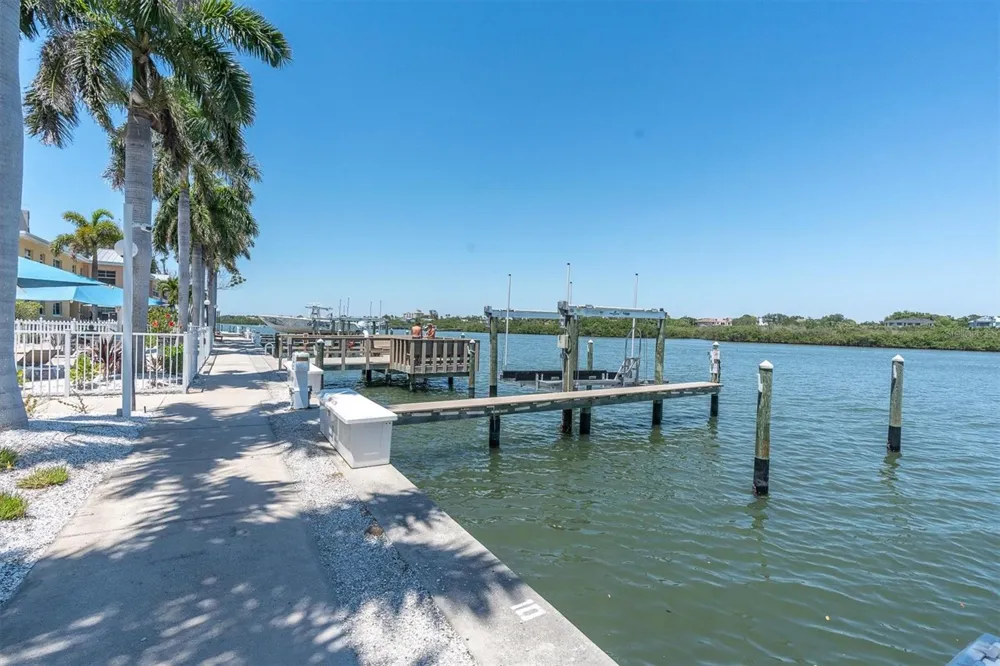 19417 GULF BOULEVARD #E103 Indian Rocks Beach, FL 33785